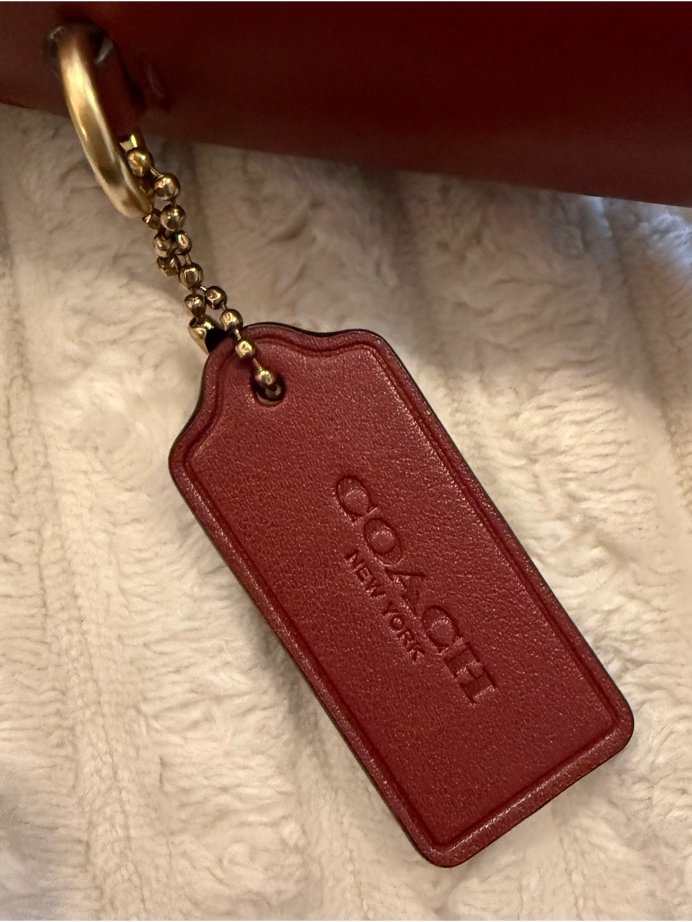 Coach Brooklyn 28 Smooth Leather Shoulder Hobo in Merlot - Picture 4 of 6